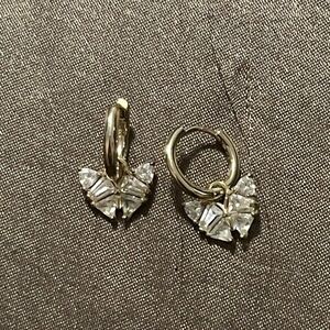 Kendra Scott Blair Butterfly Huggie Earrings